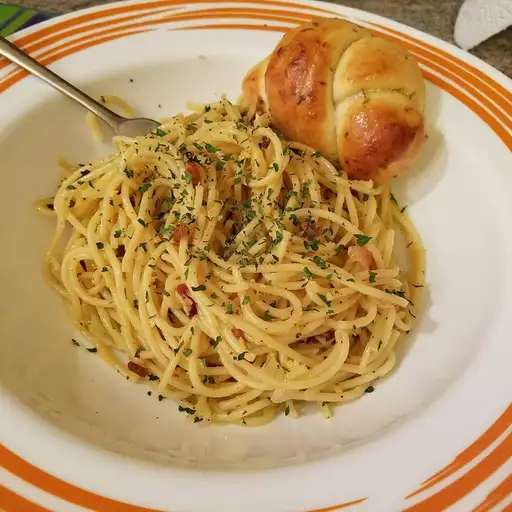 Spaghetti Alla Carbonara Una Ricetta Al Giorno Spaghetti Alla Carbonara Una Ricetta Al Giorno